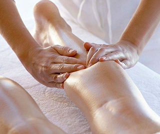 Лимфодренажный массаж: что это такое и в чем его польза